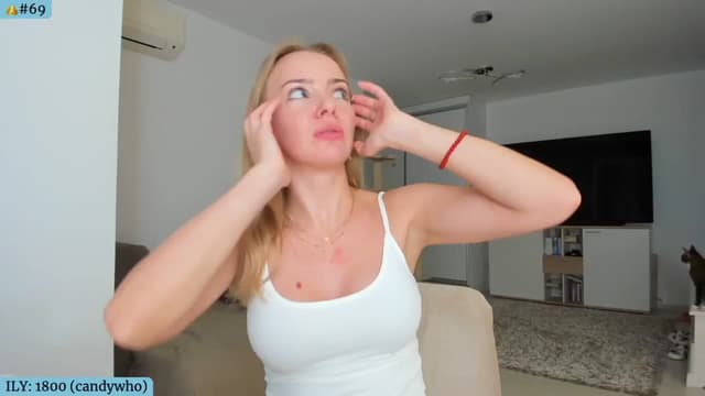 Gallery image thumbnail from Angie's myfreecams stream on, 10/06/2024, 05:42 image 13 of 20
