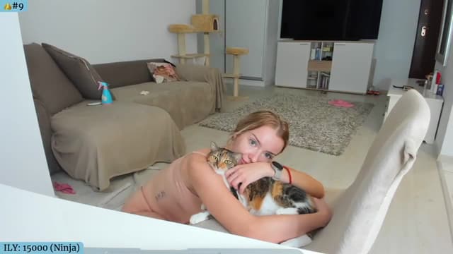 Gallery image thumbnail from Angie's myfreecams stream on, 10/10/2024, 05:01 image 3 of 20