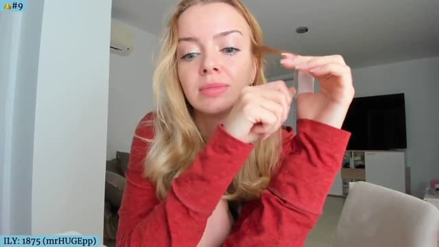 Gallery image thumbnail from Angie's myfreecams stream on, 10/20/2024, 06:01 image 2 of 20