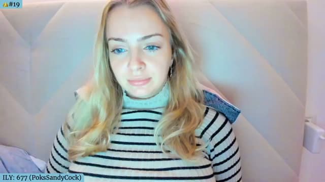 Gallery image thumbnail from Angie's myfreecams stream on, 11/15/2024, 06:24 image 6 of 20