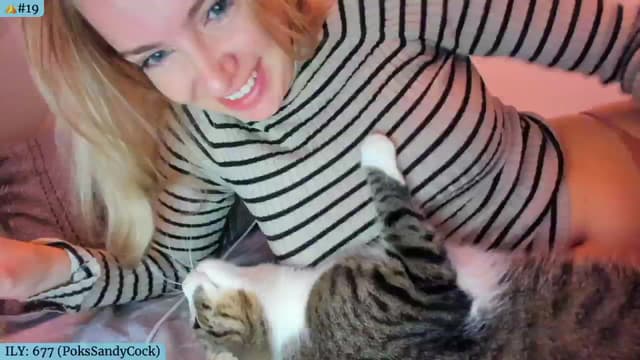 Gallery image thumbnail from Angie's myfreecams stream on, 11/15/2024, 06:24 image 3 of 20
