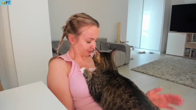 Gallery image thumbnail from Angie's myfreecams stream on, 04/16/2025, 05:31 image 19 of 20