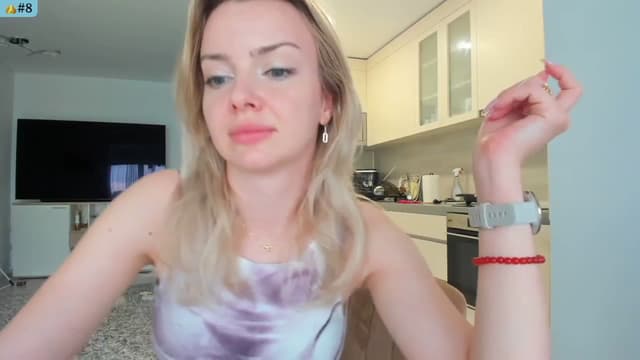 Gallery image thumbnail from Angie's myfreecams stream on, 05/21/2025, 05:13 image 18 of 20