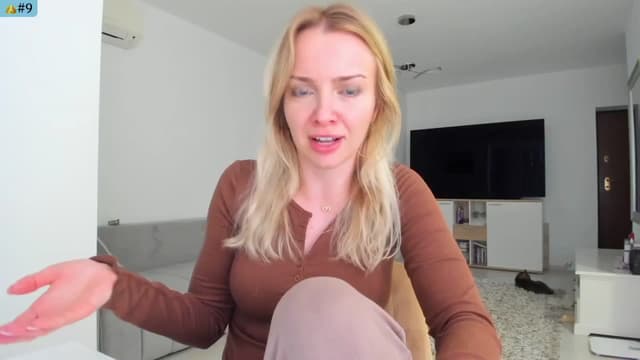 Gallery image thumbnail from Angie's myfreecams stream on, 05/31/2025, 05:17 image 3 of 20