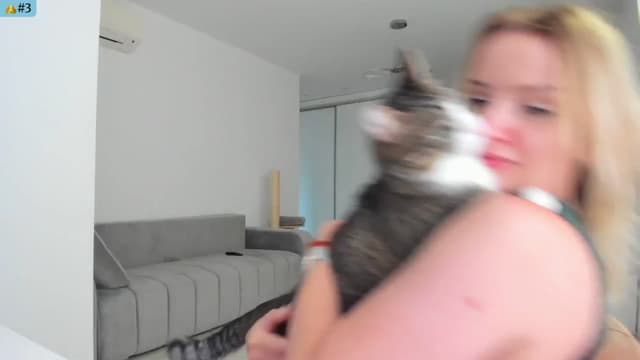 Gallery image thumbnail from Angie's myfreecams stream on, 06/02/2025, 06:01 image 16 of 20