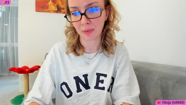 Gallery image thumbnail from Angie's myfreecams stream on, 03/01/2026, 06:48 image 13 of 20