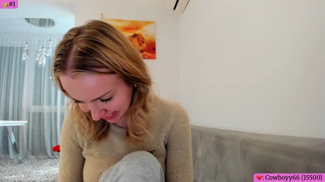 Gallery image thumbnail from Angie's myfreecams stream on, 04/19/2026, 05:39 image 15 of 20