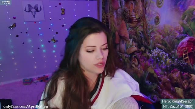 Gallery image thumbnail from April's myfreecams stream on, 03/24/2024, 05:30 image 10 of 20