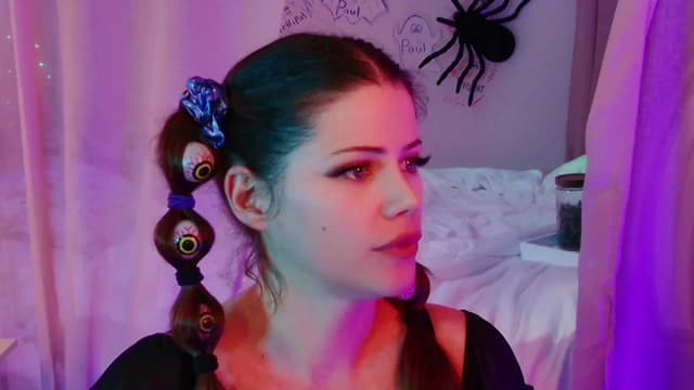Gallery image thumbnail from April's myfreecams stream on, 10/15/2024, 07:13 image 3 of 20