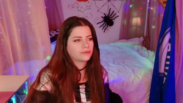 Gallery image thumbnail from April's myfreecams stream on, 10/29/2024, 05:01 image 4 of 20