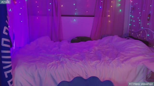 Gallery image thumbnail from April's myfreecams stream on, 02/03/2025, 08:05 image 14 of 20