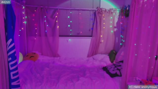 Gallery image thumbnail from April's myfreecams stream on, 02/10/2025, 07:33 image 16 of 20