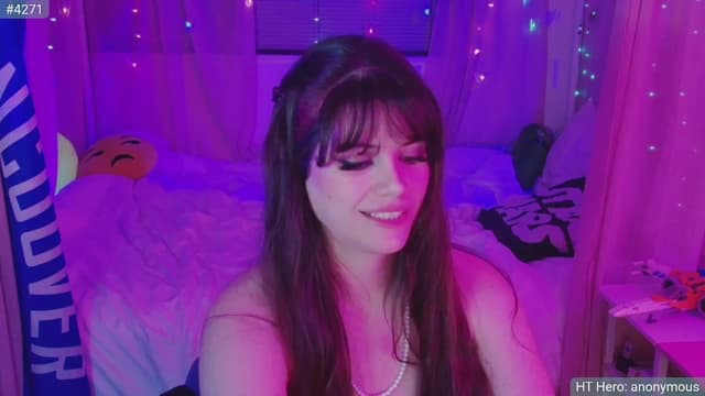 Gallery image thumbnail from April's myfreecams stream on, 02/10/2025, 07:33 image 19 of 20