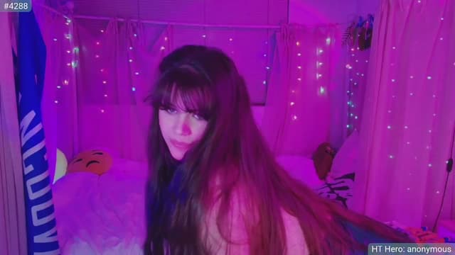 Gallery image thumbnail from April's myfreecams stream on, 02/10/2025, 07:33 image 13 of 20