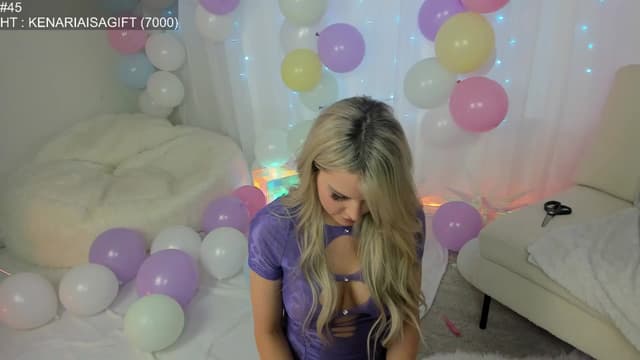 Gallery image thumbnail from AriaO's myfreecams stream on, 06/10/2024, 24:05 image 19 of 20