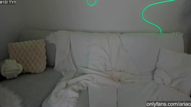 Gallery image thumbnail from AriaO's myfreecams stream on, 06/19/2024, 03:07 image 13 of 20
