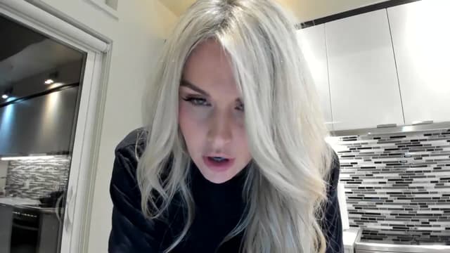 Gallery image thumbnail from AriaO's myfreecams stream on, 07/31/2024, 08:28 image 15 of 20