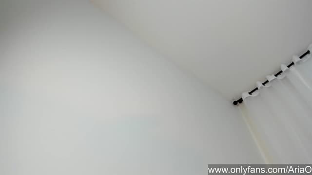 Gallery image thumbnail from AriaO's myfreecams stream on, 08/18/2024, 23:43 image 18 of 20