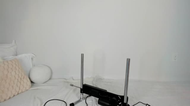 Gallery image thumbnail from AriaO's myfreecams stream on, 09/08/2024, 03:41 image 7 of 20