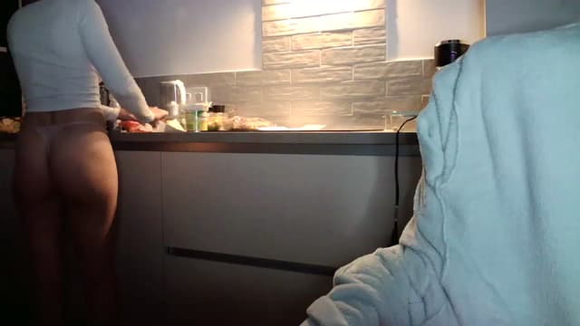 Gallery image thumbnail from AryaS's myfreecams stream on, 12/08/2022, 19:50 image 1 of 20