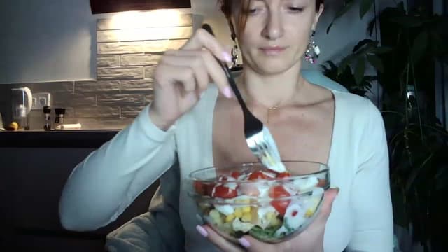 Gallery image thumbnail from AryaS's myfreecams stream on, 12/08/2022, 19:50 image 6 of 20