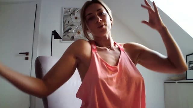 Gallery image thumbnail from AryaS's myfreecams stream on, 04/07/2023, 16:38 image 7 of 20