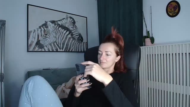 Gallery image thumbnail from AryaS's myfreecams stream on, 11/20/2023, 19:03 image 4 of 20