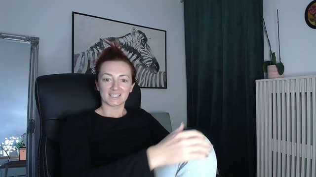 Gallery image thumbnail from AryaS's myfreecams stream on, 11/20/2023, 19:03 image 13 of 20
