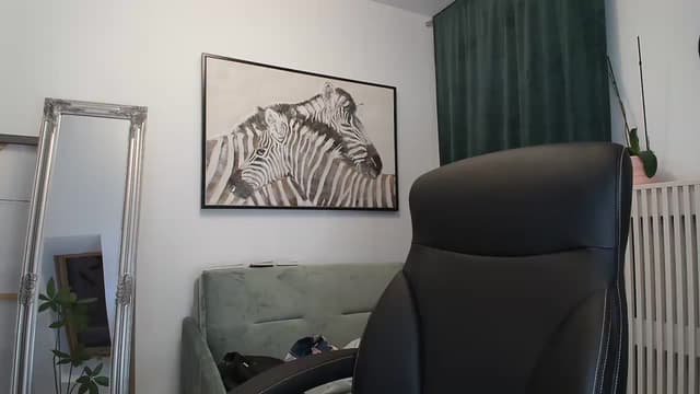 Gallery image thumbnail from AryaS's myfreecams stream on, 11/24/2023, 18:52 image 13 of 20