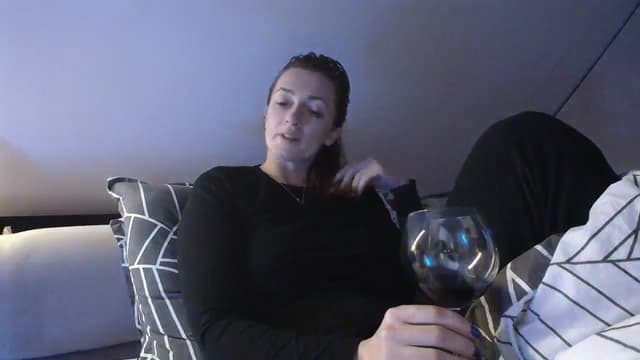 Gallery image thumbnail from AryaS's myfreecams stream on, 12/24/2023, 21:00 image 17 of 20
