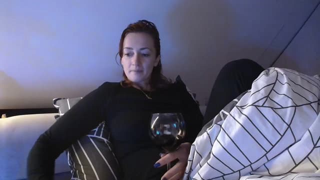 Gallery image thumbnail from AryaS's myfreecams stream on, 12/24/2023, 21:00 image 11 of 20