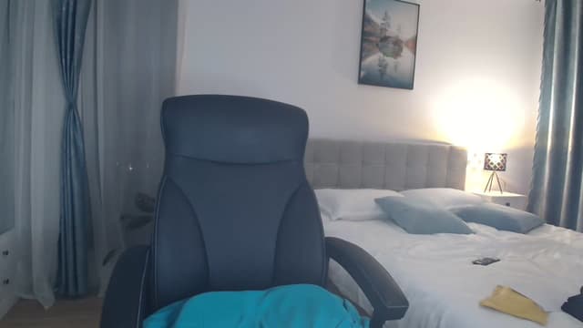 Gallery image thumbnail from AryaS's myfreecams stream on, 01/31/2024, 18:25 image 7 of 20