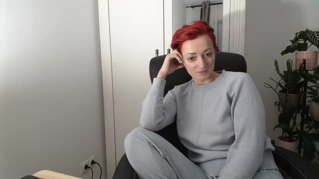Gallery image thumbnail from AryaS's myfreecams stream on, 03/25/2024, 20:32 image 6 of 20
