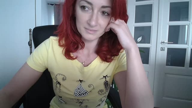 Gallery image thumbnail from AryaS's myfreecams stream on, 03/31/2024, 16:52 image 13 of 20