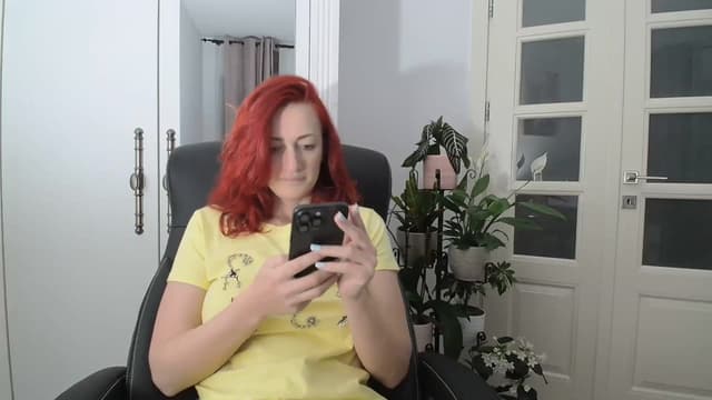 Gallery image thumbnail from AryaS's myfreecams stream on, 03/31/2024, 18:35 image 8 of 20
