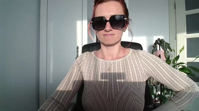 Gallery image thumbnail from AryaS's myfreecams stream on, 04/27/2024, 16:36 image 18 of 20