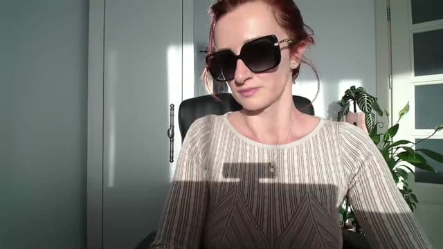Gallery image thumbnail from AryaS's myfreecams stream on, 04/27/2024, 16:36 image 16 of 20