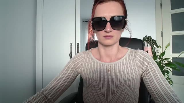 Gallery image thumbnail from AryaS's myfreecams stream on, 04/27/2024, 16:36 image 8 of 20