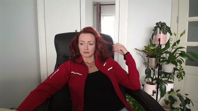 Gallery image thumbnail from AryaS's myfreecams stream on, 05/05/2024, 17:18 image 2 of 20