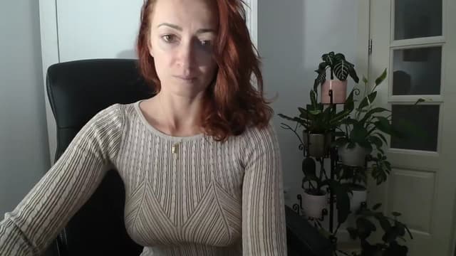 Gallery image thumbnail from AryaS's myfreecams stream on, 05/05/2024, 18:33 image 4 of 20