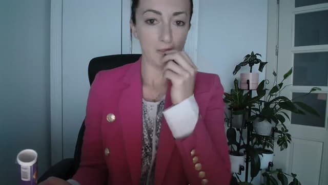 Gallery image thumbnail from AryaS's myfreecams stream on, 05/17/2024, 18:25 image 5 of 20