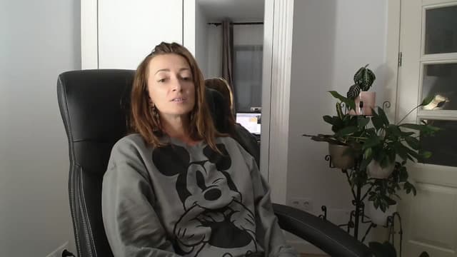 Gallery image thumbnail from AryaS's myfreecams stream on, 09/09/2024, 20:01 image 8 of 20