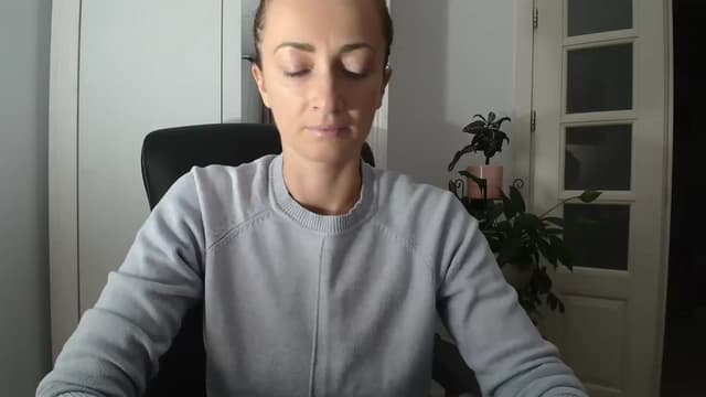 Gallery image thumbnail from AryaS's myfreecams stream on, 10/04/2024, 17:01 image 19 of 20