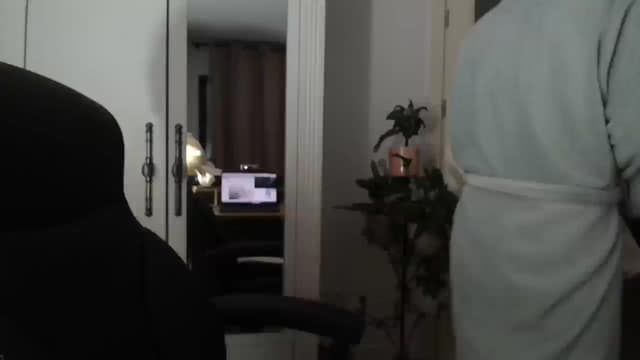 Gallery image thumbnail from AryaS's myfreecams stream on, 11/01/2024, 18:06 image 16 of 20