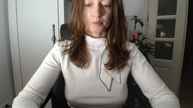 Gallery image thumbnail from AryaS's myfreecams stream on, 12/24/2024, 16:20 image 16 of 20