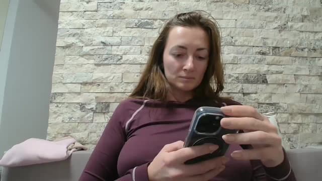 Gallery image thumbnail from AryaS's myfreecams stream on, 01/15/2025, 15:56 image 15 of 20