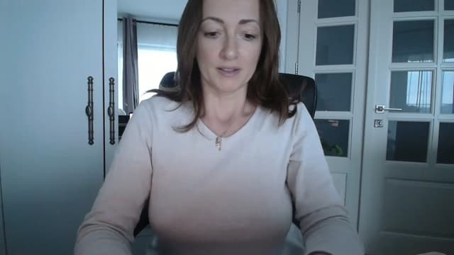 Gallery image thumbnail from AryaS's myfreecams stream on, 02/05/2025, 15:41 image 2 of 20