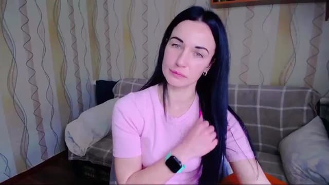 Gallery image thumbnail from BbEll's myfreecams stream on, 01/25/2025, 11:24 image 14 of 20