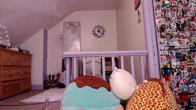 Gallery image thumbnail from Becka's myfreecams stream on, 11/16/2023, 10:16 image 2 of 20