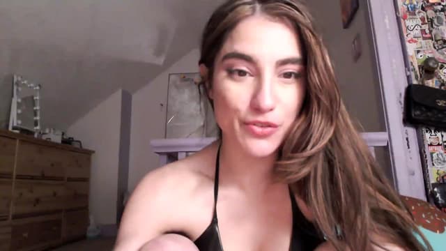 Gallery image thumbnail from Becka's myfreecams stream on, 12/11/2023, 10:42 image 10 of 20